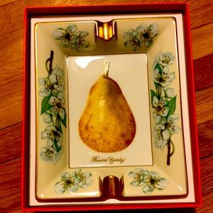 New, never used Hermès pear change tray/ashtray